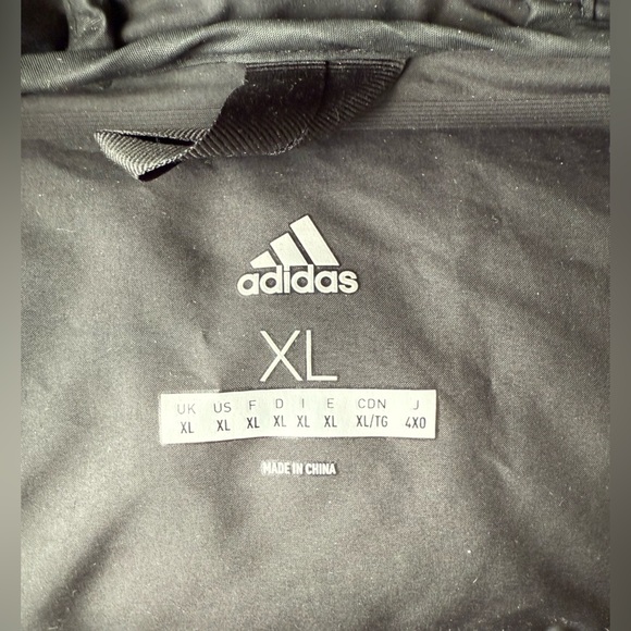 Adidas Puffer Jacket - Picture 3 of 3